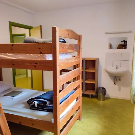 Le Fagotin - Youth *